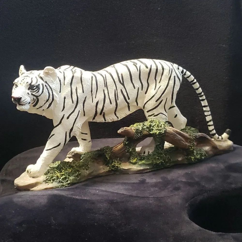 Vintage Siberian Tiger Resin Figurine